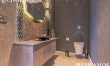 Increible casa en Venta en Barrio Muelles Puertos