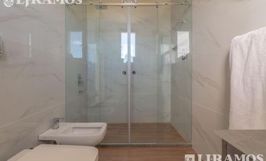 Increible casa en Venta en Barrio Muelles Puertos