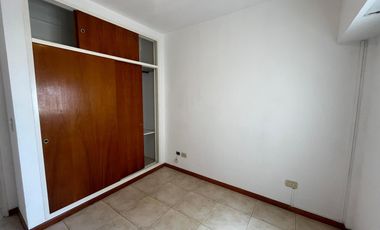 Excelente departamento de tres ambientes en Morón