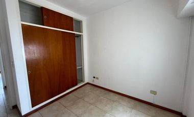 Excelente departamento de tres ambientes en Morón