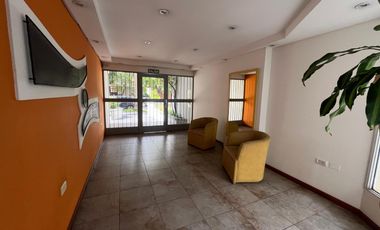 Excelente departamento de tres ambientes en Morón