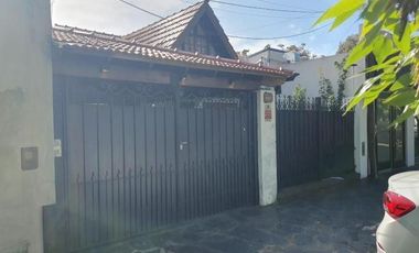 Casa en venta- Camino Centenario