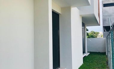 CASA EN RENTA COCOPATO COUNTRY CLUB, CIUDAD DEL CARMEN, CAMPECHE