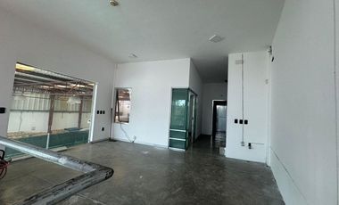 OFICINA ADMINISTRATIVA CON BODEGA EN RENTA, CIUDAD DEL CARMEN, CAMPECHE