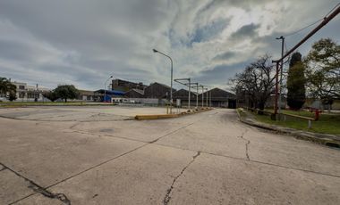 ALQUILER - DEPOSITO - BERAZATEGUI - 2600 m2 PARQUE INDUSTRIAL DUCILO