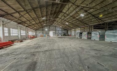 ALQUILER - DEPOSITO - BERAZATEGUI - 2600 m2 PARQUE INDUSTRIAL DUCILO