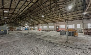 ALQUILER - DEPOSITO - BERAZATEGUI - 2600 m2 PARQUE INDUSTRIAL DUCILO