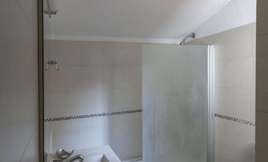 CASA EN ALQUILER EN LA LUCILA DE LIB AL RIO