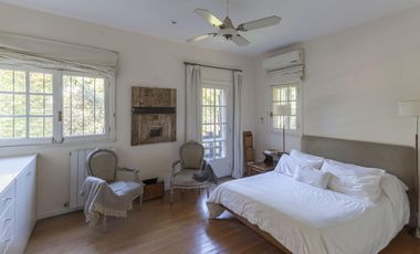 CASA EN ALQUILER EN LA LUCILA DE LIB AL RIO