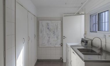 CASA EN ALQUILER EN LA LUCILA DE LIB AL RIO