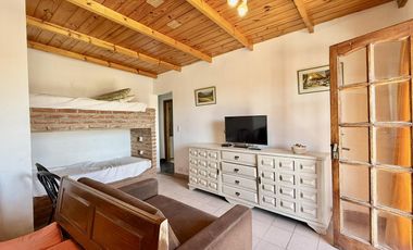 COMPLEJO DE 5 PH IDEAL RENTA EN SANTA CLARA