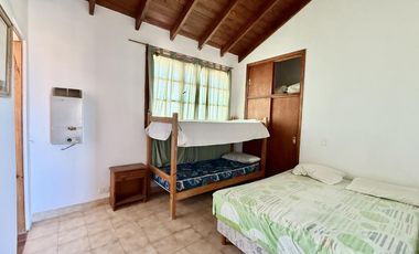 COMPLEJO DE 5 PH IDEAL RENTA EN SANTA CLARA