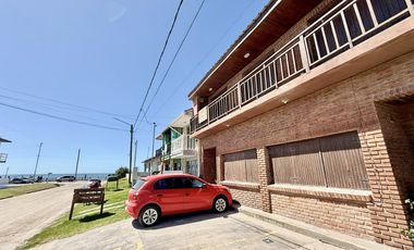 COMPLEJO DE 5 PH IDEAL RENTA EN SANTA CLARA