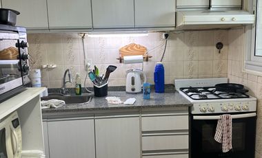 Departamento de 4 ambientes con cochera
