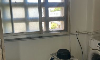 Departamento de 4 ambientes con cochera