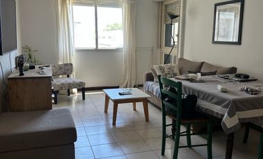 Departamento de 4 ambientes con cochera
