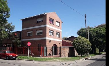 Casa - Villa Adelina