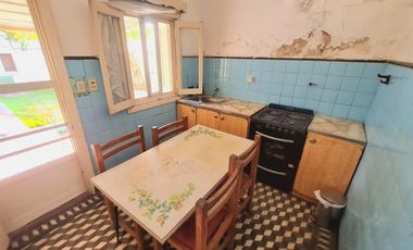 Casa a remodelar cerca del SIC Lomas San Isidro