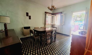 Casa a remodelar cerca del SIC Lomas San Isidro