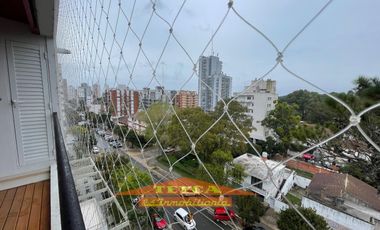 VENTA, Departamento de 4 ambientes con doble cochera,  ZONA Centro, Pinamar