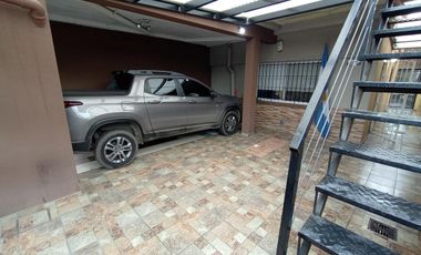 Casa  en venta en Gregorio De Laferrere