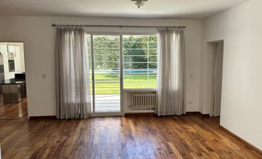 Muy buena Casa en Acas.-El Cano/Rio