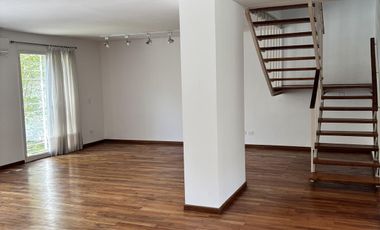 Muy buena Casa en Acas.-El Cano/Rio