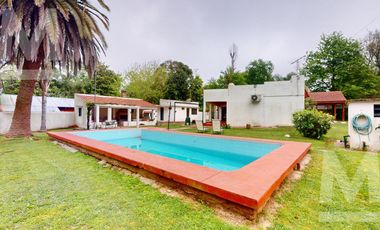 Casa Quinta en venta en Villa Elisa
