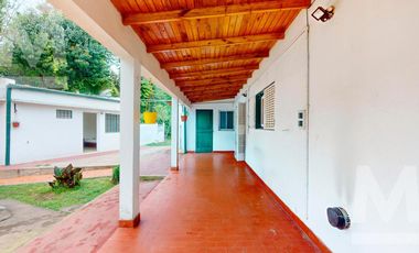 Casa Quinta en venta en Villa Elisa