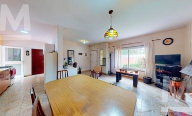 Casa Quinta en venta en Villa Elisa
