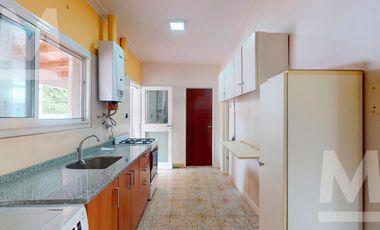 Casa Quinta en venta en Villa Elisa