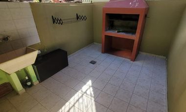 Hermoso Triplex 4 Ambientes con todos los  servicios