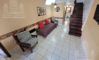 Hermoso Triplex 4 Ambientes con todos los  servicios