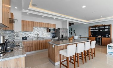 Penthouse en venta en Bucerías frente al mar