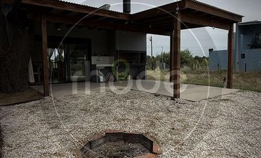 Casa con 3 dormitorios en Costa del Este