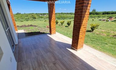 Casa en Ejido Colon