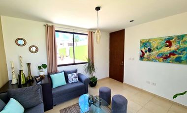Casa en privada con áreas verdes en Conkal, Mérida