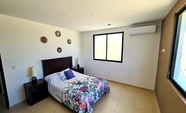 Casa en privada con áreas verdes en Conkal, Mérida