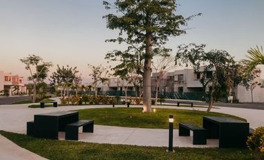 Casa en privada con áreas verdes en Conkal, Mérida