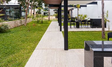 Casa en privada exclusiva en Xcanatún, Mérida