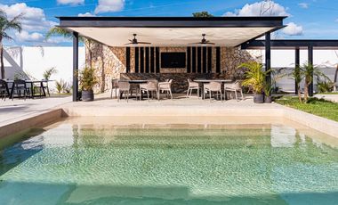 Casa en privada exclusiva en Xcanatún, Mérida