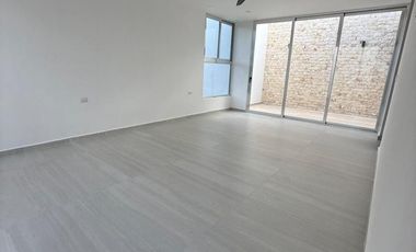 Casa en privada exclusiva en Xcanatún, Mérida