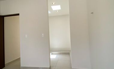 Casa al norte de Mérida Conkal, de una sola planta en privada