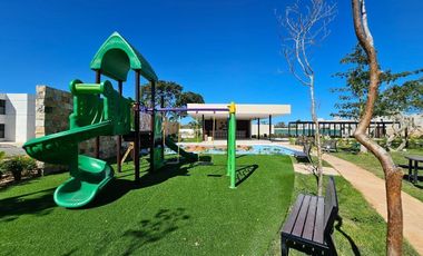 Casa al norte de Mérida Conkal, de una sola planta en privada