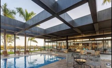 Casa al norte de Mérida Conkal, en privada con salón de eventos