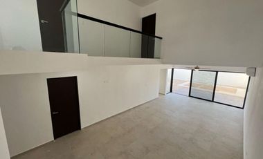 Casa al norte de Mérida Conkal, en privada con salón de eventos