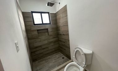 Casa al norte de Mérida Conkal, en privada con salón de eventos