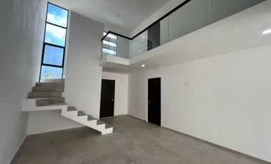 Casa al norte de Mérida Conkal, en privada con salón de eventos