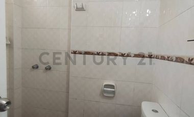 Acogedora casa ¡Vive a pasos del mar en Cedros de Villa!