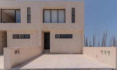 Casas en venta, Mérida, playa Telchac Puerto, frente al mar